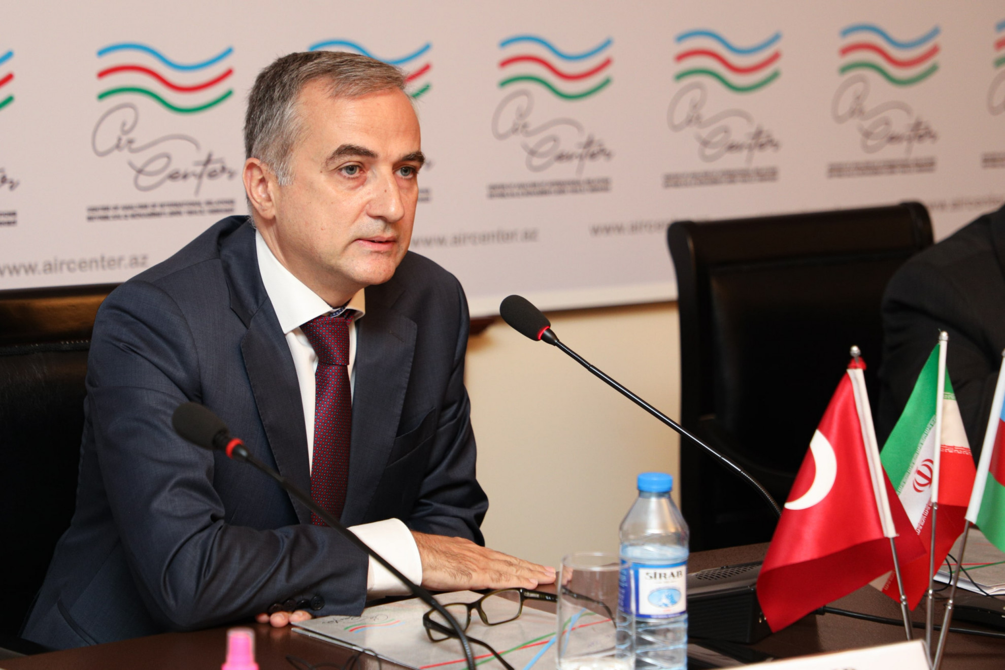 Была организована конференция на тему «Трехсторонние отношения: Азербайджан-Турция-Иран»